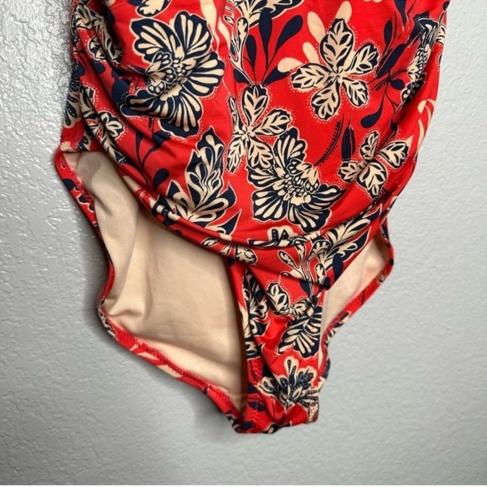 Garnet Hill Women's Ruched Crossover One-Piece Swimsuit
Red Tan Floral size 12 - Picture 6 of 13